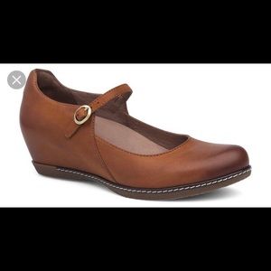 Dansko Loralie Mary Jane Size 39